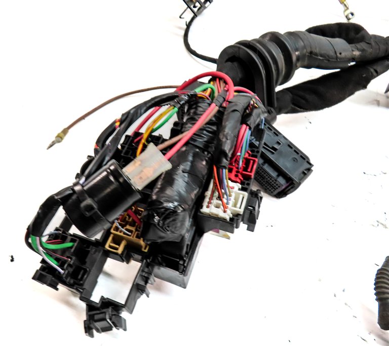 Thumbnail 9: 2014 AUDI A6 (C7 4G) 2.0L (CAED) ENGINE MOTOR WIRE WIRING HARNESS LOOM
