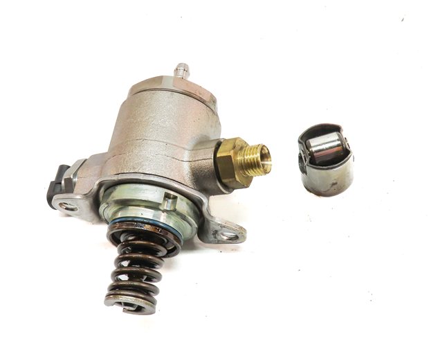 Thumbnail 2: 13-17 AUDI A4 A5 A6 Q5 TT (B8 C7 8K 8T 8R MK3) 2.0L ENGINE MECHANICAL FUEL PUMP