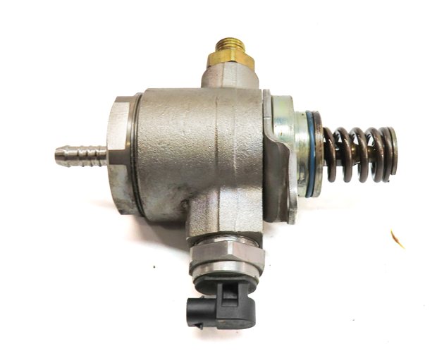 Thumbnail 5: 13-17 AUDI A4 A5 A6 Q5 TT (B8 C7 8K 8T 8R MK3) 2.0L ENGINE MECHANICAL FUEL PUMP