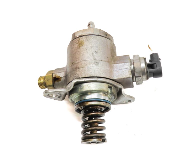 Thumbnail 7: 13-17 AUDI A4 A5 A6 Q5 TT (B8 C7 8K 8T 8R MK3) 2.0L ENGINE MECHANICAL FUEL PUMP