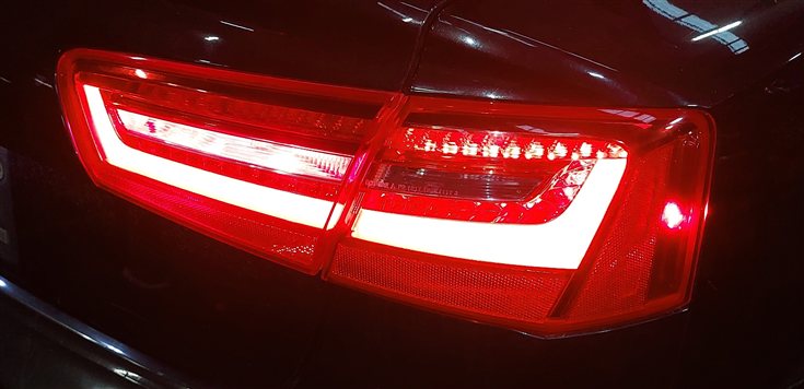 Thumbnail 2: 2012-2015 AUDI A6 S6 (C7) RIGHT PASSENGER TRUNK INNER TAILLIGHT LIGHT LAMP (LED)