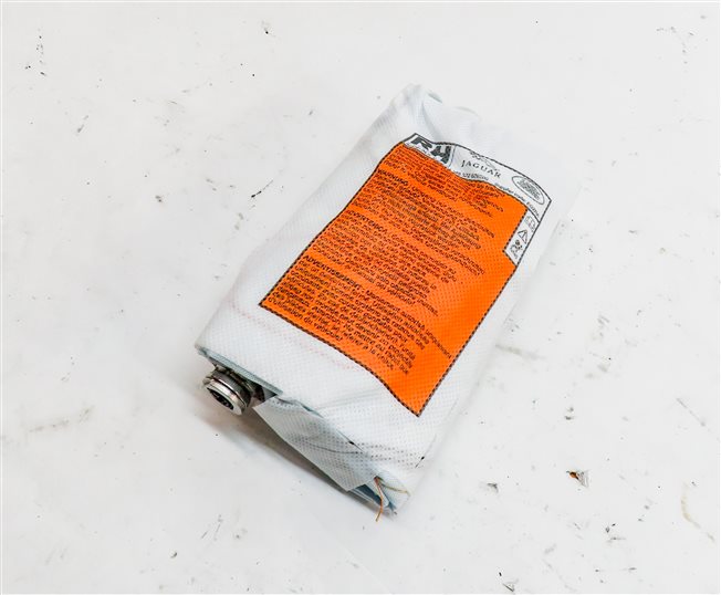 Thumbnail 1: 2012-2019 DISCOVERY SPORT EVOQUE (L538 L550) RIGHT FRONT PASSENGER SEAT AIRBAG