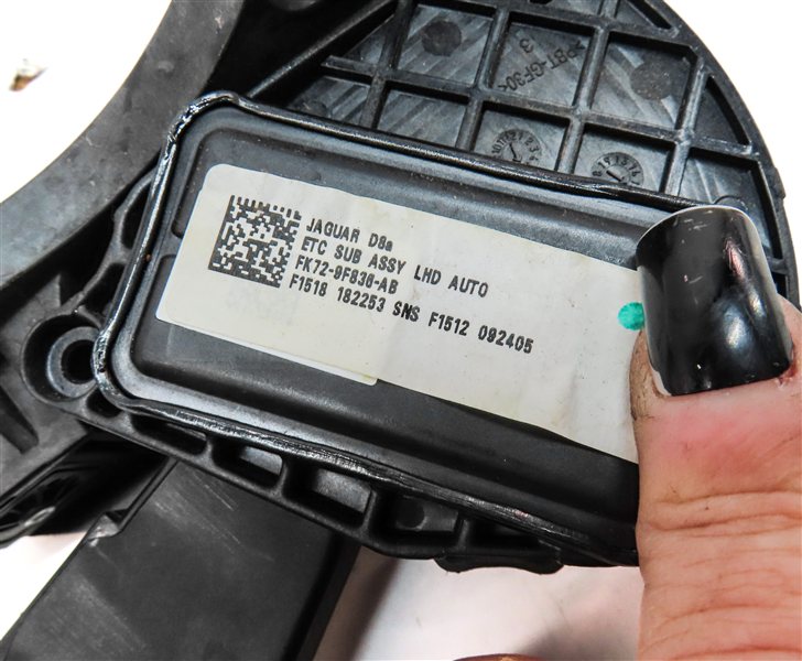 Thumbnail 6: 2016 LAND ROVER DISCOVERY SPORT (L550) DRIVER THROTTLE GAS ACCELERATOR PEDAL