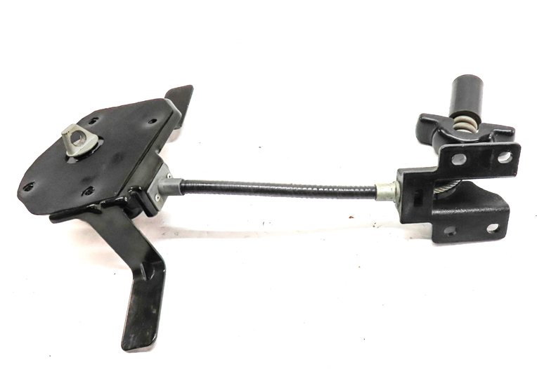 Thumbnail 5: 2016 LAND ROVER DISCOVERY SPORT (L550) EMERGENCY SPARE TIRE WINCH ASSEMBLY