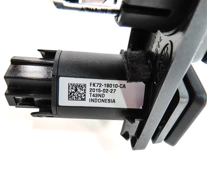 Thumbnail 5: 2016 LAND ROVER DISCOVERY SPORT (L550) 5V PHONE 12V POWER SUPPLY JACK PANEL