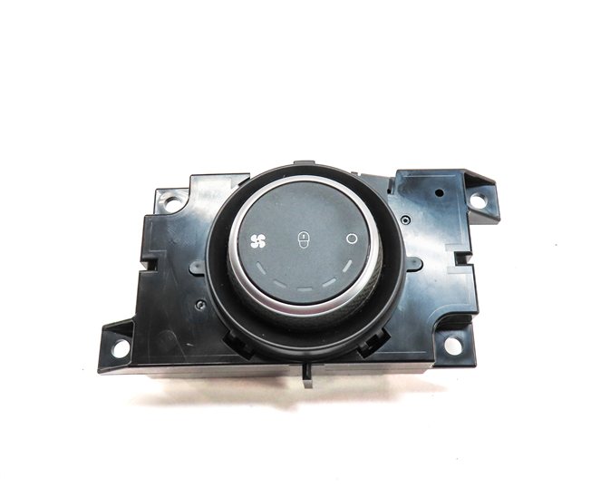 Thumbnail 3: 2016 ROVER DISCOVERY SPORT (L550) REAR RIGHT HEAT AIR AC CLIMATE CONTROL KNOB