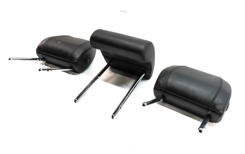 15-19 ROVER DISCOVERY SPORT (L550) REAR LEFT RIGHT CENTER HEADREST SET 3 (Black)
