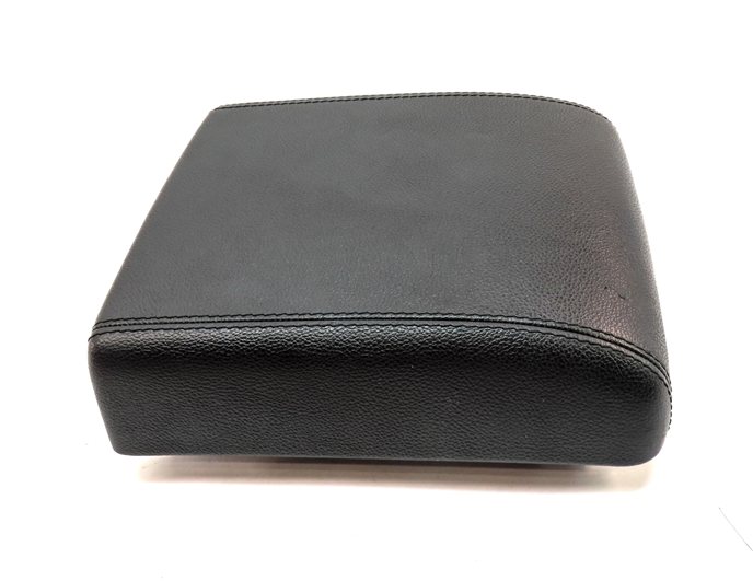 Thumbnail 3: 2015-2019 ROVER DISCOVERY SPORT (L550) FRONT CENTER CONSOLE ARMREST LID (Black)