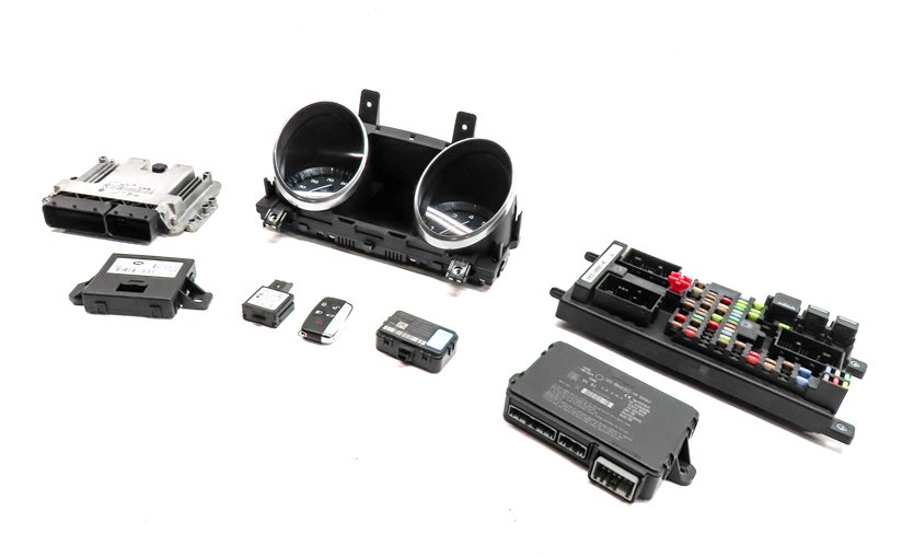 16 DISCOVERY SPORT L550 2.0L SPEEDOMETER BODY ECM ECU ENGINE MODULE & KEY SET
