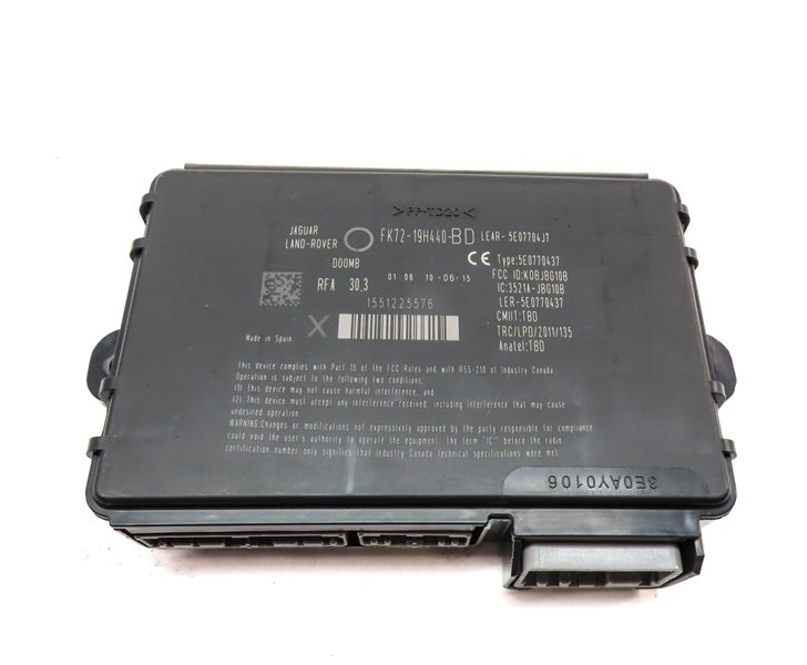 Thumbnail 8: 16 DISCOVERY SPORT L550 2.0L SPEEDOMETER BODY ECM ECU ENGINE MODULE & KEY SET