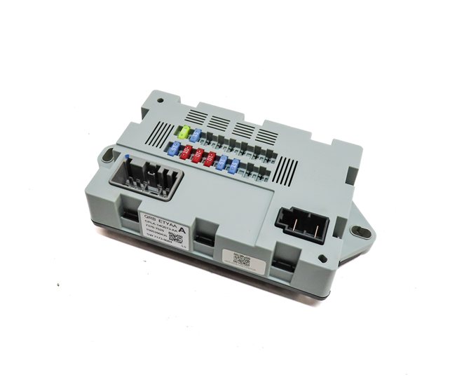 2016 LAND ROVER DISCOVERY SPORT (L550) CABIN FUSE RELAY CONTROL MODULE BOX