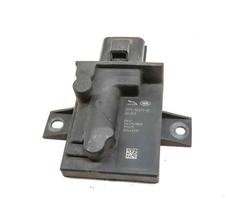 Thumbnail 2: 15-19 JAGUAR E-PACE F-PACE XE XF / LAND ROVER DISCOVERY SPORT - FUEL PUMP MODULE