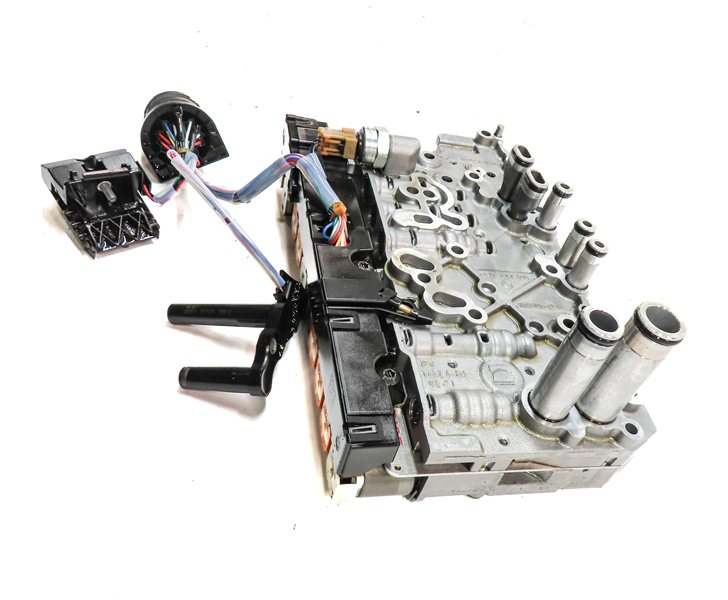 Thumbnail 4: 2014-2017 EVOQUE DISCOVERY SPORT (L538 L550) 9HP-48 AUTO TRANSMISSION VALVE BODY