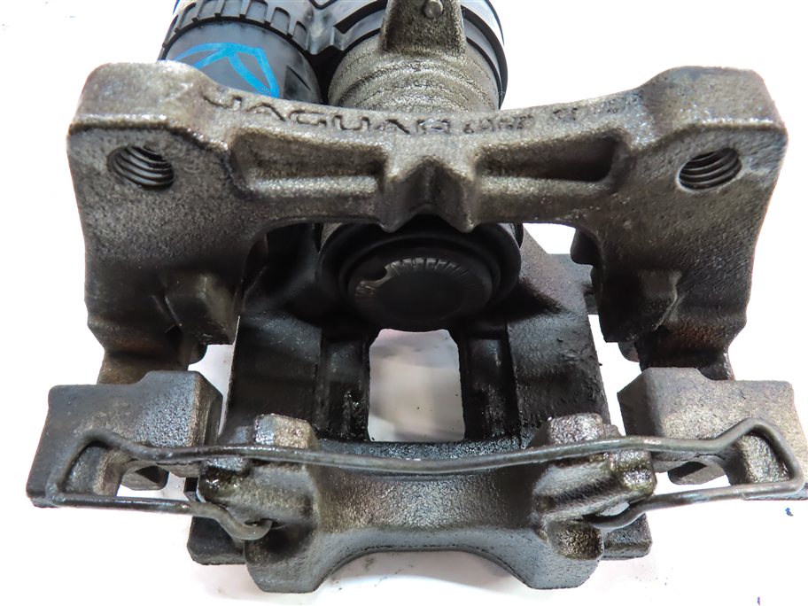 Thumbnail 7: 15-19 JAGUAR E-PACE DISCOVERY SPORT EVOQUE (L538 L550) RIGHT REAR BRAKE CALIPER