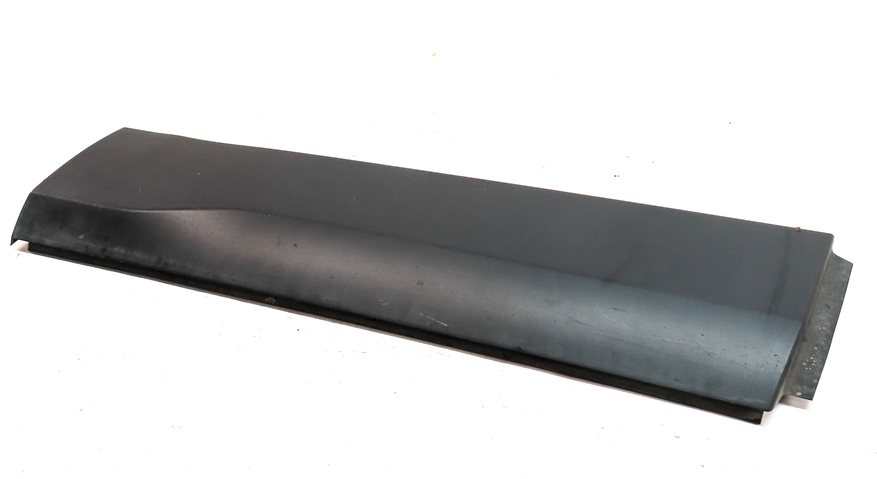 Thumbnail 2: 2015-2019 LAND ROVER DISCOVER SPORT (L550) REAR RIGHT LOWER DOOR MOULDING TRIM