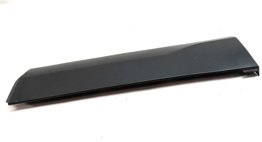 Thumbnail 6: 2015-2019 LAND ROVER DISCOVER SPORT (L550) REAR RIGHT LOWER DOOR MOULDING TRIM