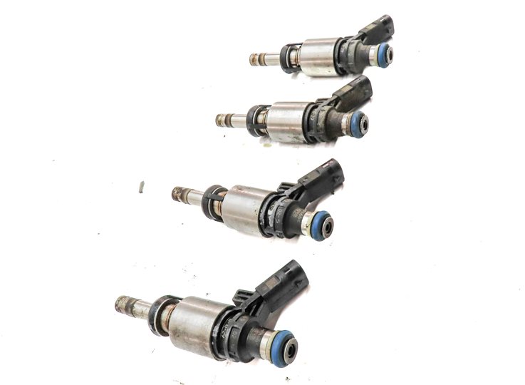 Thumbnail 3: 08-17 AUDI A3 A4 A5 A6 Q5 TT (8P B8 8K 8T 8R MK2 C7) 2.0L FSI FUEL INJECTOR SET4