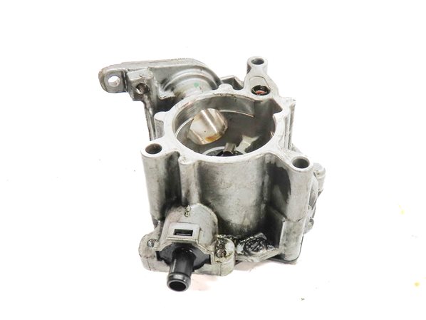 Thumbnail 2: 2009-2017 AUDI A4 A5 A6 (B8 8T 8K C7) 2.0L TURBO ENGINE BRAKE VACUUM PUMP