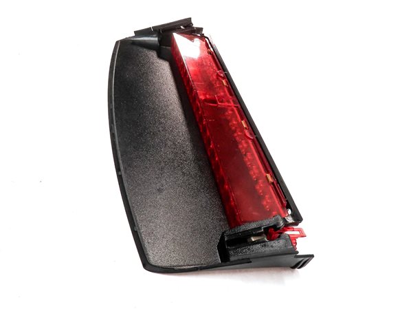 Thumbnail 3: 2011 AUDI A4 (B8 8K) REAR THIRD 3RD BRAKE STOP SIGNAL LIGHT LAMP