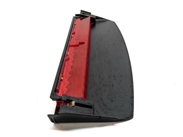 Thumbnail 4: 2011 AUDI A4 (B8 8K) REAR THIRD 3RD BRAKE STOP SIGNAL LIGHT LAMP