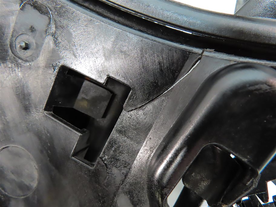 Thumbnail 8: 09-17 AUDI A4 A5 Q5 S4 (B8 8T 8R) 2.0L 3.0L 3.2L RADIATOR COOLING FAN w/ SHROUD