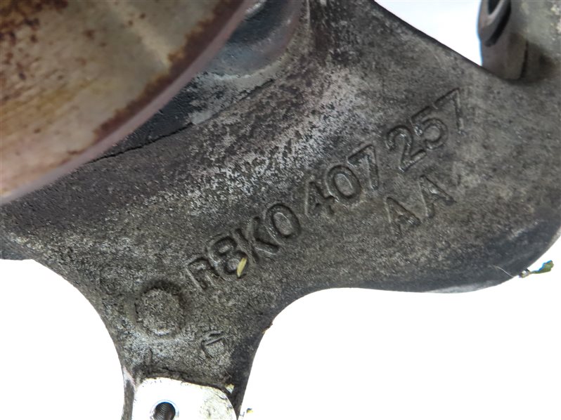 Thumbnail 6: 10-16 AUDI A4 S4 A5 S5 Q5 (B8 8K 8T 8R) FRONT LEFT DRIVER SPINDLE KNUCKLE HUB