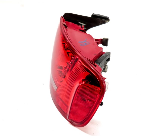 Thumbnail 4: 10-12 AUDI A4 S4 B8 8K REAR RIGHT PASSENGER OUTER TAILLIGHT BRAKE LIGHT LAMP LED