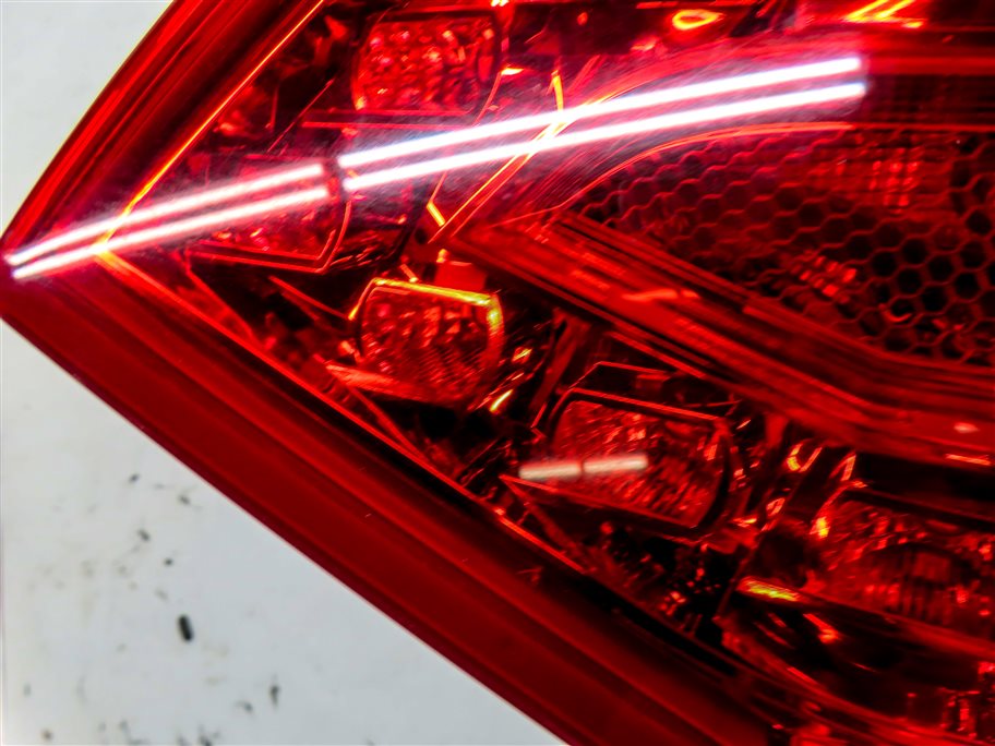 Thumbnail 8: 10-12 AUDI A4 S4 B8 8K REAR RIGHT PASSENGER INNER TRUNK TAILLIGHT LIGHT LAMP LED