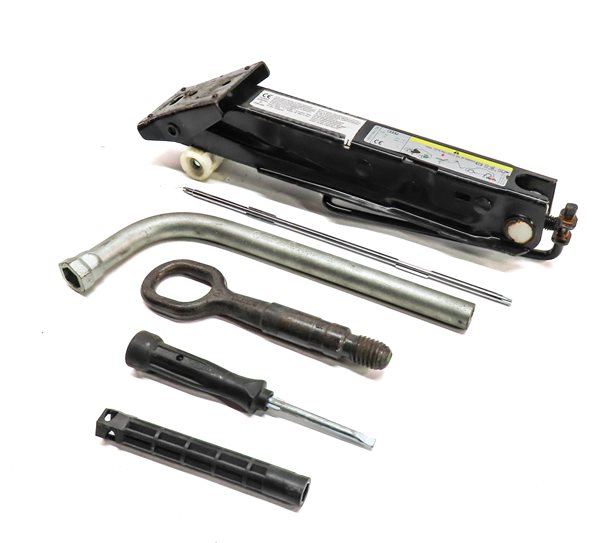 2012-2018 AUDI A6 S6 A7 S7 RS7 (C7) SPARE TIRE JACK w/ LUG WRENCH TOW HOOK TOOLS