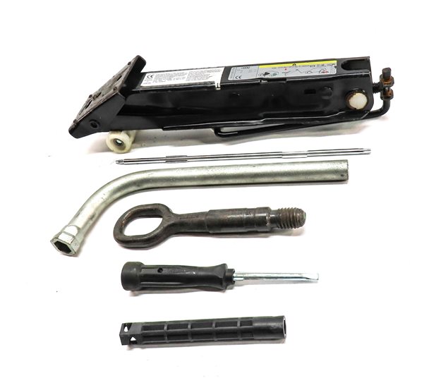 Thumbnail 2: 2012-2018 AUDI A6 S6 A7 S7 RS7 (C7) SPARE TIRE JACK w/ LUG WRENCH TOW HOOK TOOLS