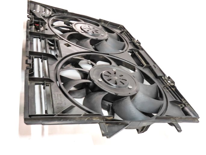Thumbnail 3: 12-18 AUDI A6 A7 (C7) 3.0L SUPERCHARGED ENGINE RADIATOR COOLING FAN w/ SHROUD