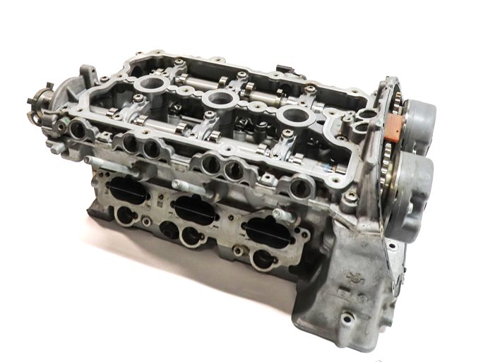 Thumbnail 1: 15-18 AUDI A6 A7 A8 C7 4G8 D4 4H 3.0L RIGHT PASSENGER ENGINE CYLINDER HEAD