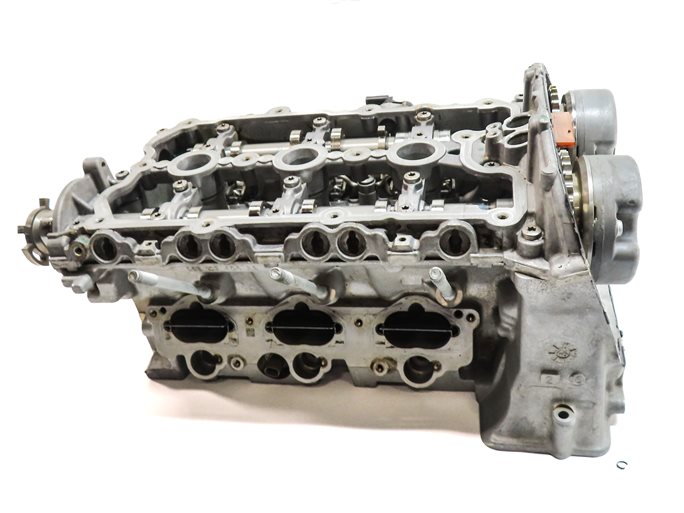 Thumbnail 3: 15-18 AUDI A6 A7 A8 C7 4G8 D4 4H 3.0L RIGHT PASSENGER ENGINE CYLINDER HEAD