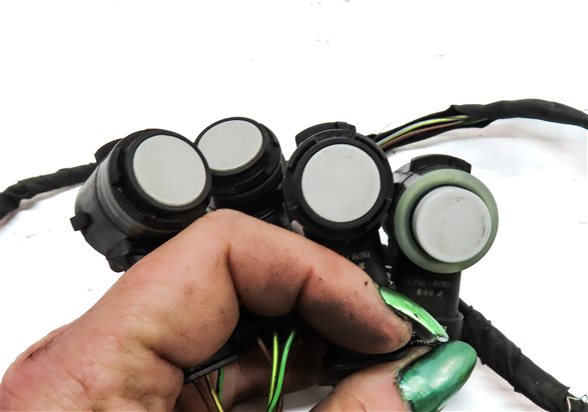 Thumbnail 4: 18 BMW X5 (F15) REAR PARK ASSIST PDC DISTANCE CONTROL WIRE SENSOR SET/4 (White)