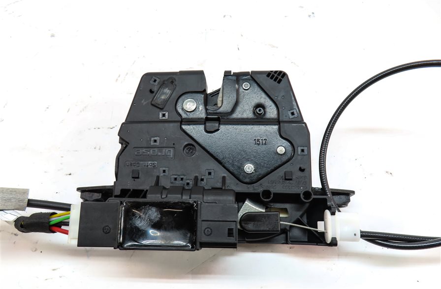 Thumbnail 7: 2018 BMW X5 (F15) REAR TRUNK LIFTGATE HATCH LID LOCK LATCH ACTUATOR MOTOR