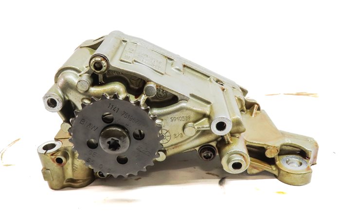 Thumbnail 2: 2018 BMW X5 (F15) 3.0L (N55) ENGINE MOTOR OIL FLUID PUMP ASSEMBLY