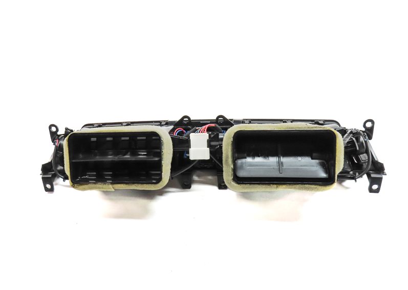 Thumbnail 4: 2018 BMW X5 (F15) FRONT CENTER DASH HEAT AIR AC HVAC DUAL VENT (Black)