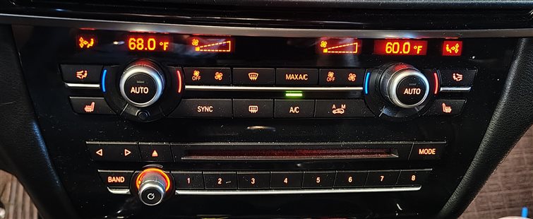 Thumbnail 2: 2014-2018 BMW X5 (F15 F85) FRONT HEATER A/C TEMPERATURE CLIMATE CONTROL PANEL