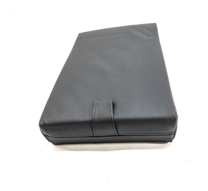 Thumbnail 2: 14-18 BMW X5 F15 REAR CENTER FOLDING SEAT BACK ARMREST DUAL CUPHOLDER (Black)