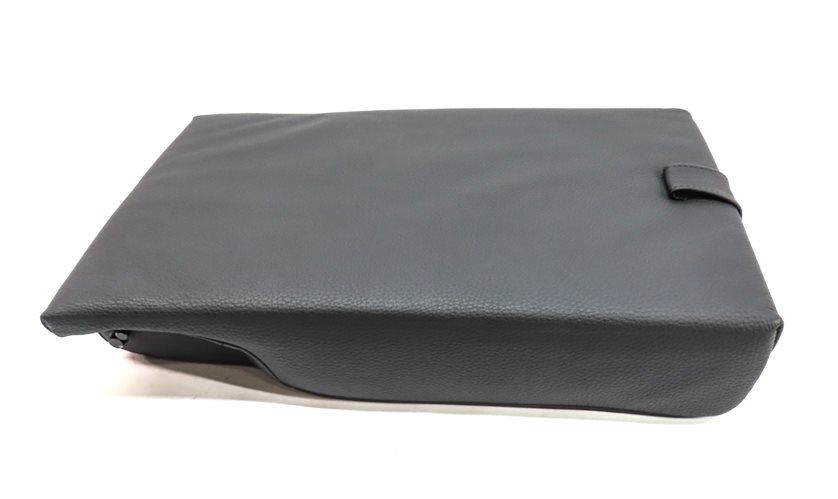 Thumbnail 3: 14-18 BMW X5 F15 REAR CENTER FOLDING SEAT BACK ARMREST DUAL CUPHOLDER (Black)