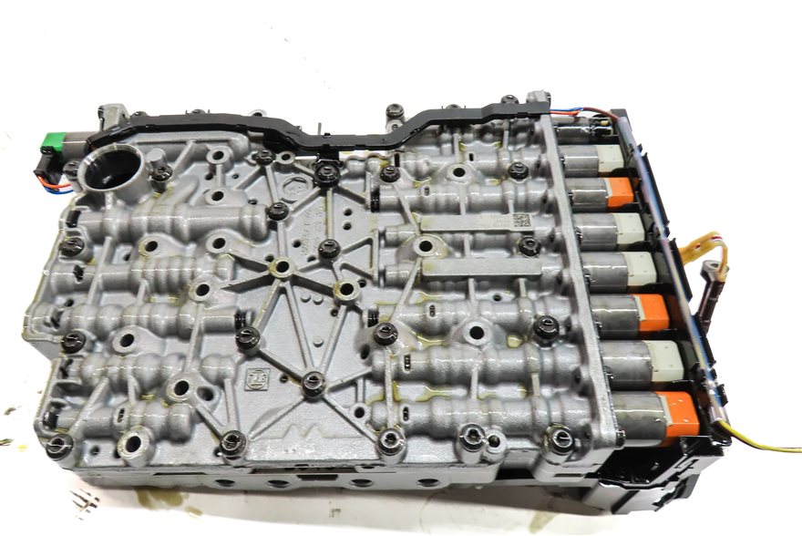 Thumbnail 7: 15-18 BMW X3 X5 (F15 F25) AWD 8HP45 AUTO TRANSMISSION VALVE BODY & MECHATRONIC