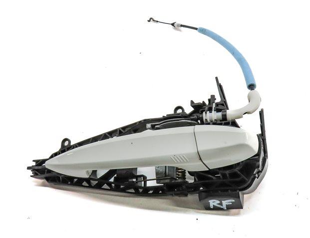 Thumbnail 2: 14-21 BMW X1 X2 X5 X6 (F15 F16 F39 F48) FRONT RIGHT COMFORT DOOR HANDLE (White)