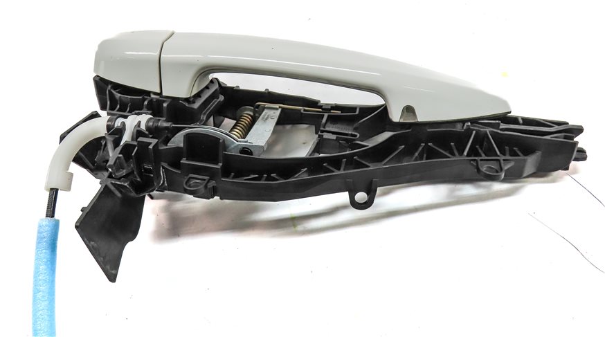 Thumbnail 4: 14-21 BMW X1 X2 X5 X6 (F15 F16 F39 F48) FRONT RIGHT COMFORT DOOR HANDLE (White)