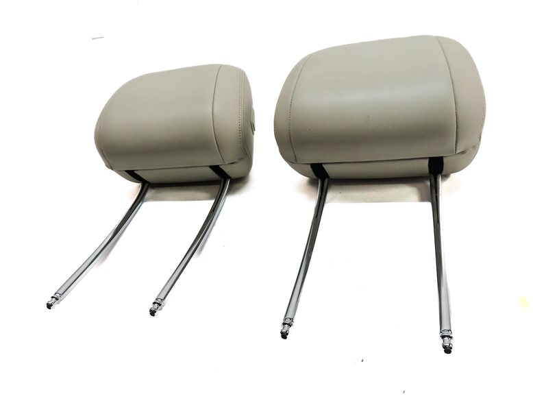 Thumbnail 2: 14-16 BMW 528i 535i 550i (F10) FRONT LEFT & RIGHT SEAT HEADREST SET/2 (Ivory)