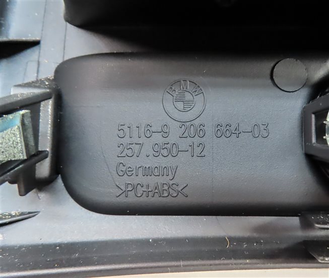 Thumbnail 8: 14 BMW 528I F10 REAR CENTER CONSOLE HEAT AIR AC VENT w/ CUBBY 12V POWER SOCKET