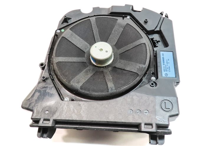Thumbnail 4: 2014 BMW 528I (F10) RADIO STEREO AUDIO SOUND SYSTEM SUBWOOFER SPEAKER SET/2