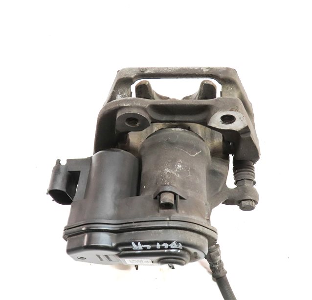 Thumbnail 5: 2011-2016 BMW 528i F10 REAR LEFT DRIVER BRAKE CALIPER CARRIER