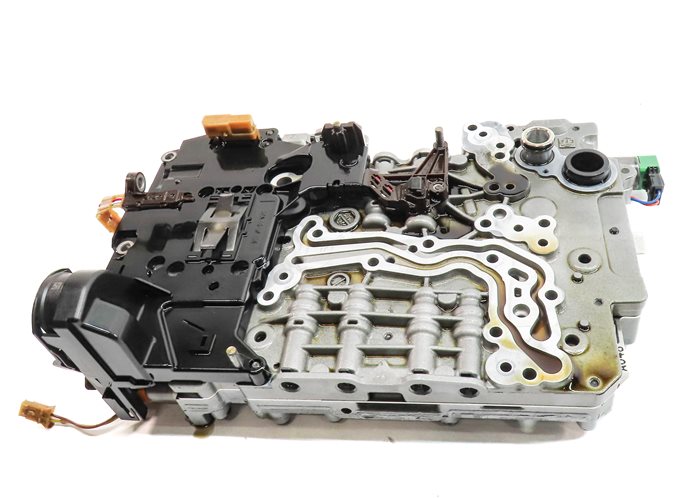 Thumbnail 2: 2014 BMW 328i 528i F30 F10 RWD 8HP45Z 8 SPEED AUTOMATIC TRANSMISSION VALVE BODY