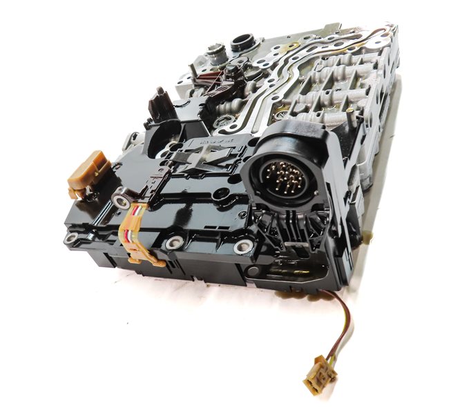 Thumbnail 5: 2014 BMW 328i 528i F30 F10 RWD 8HP45Z 8 SPEED AUTOMATIC TRANSMISSION VALVE BODY