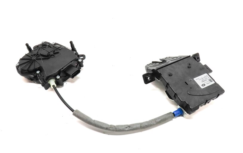 Thumbnail 3: 2016 ROVER DISCOVERY SPORT (L550) REAR TRUNK LIFTGATE HATCH LOCK LATCH ACTUATOR